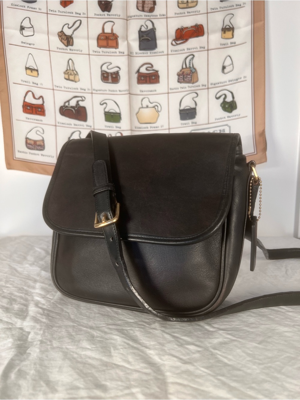 Vintage Coach Black Leather Town Bag Crossbody Flap
